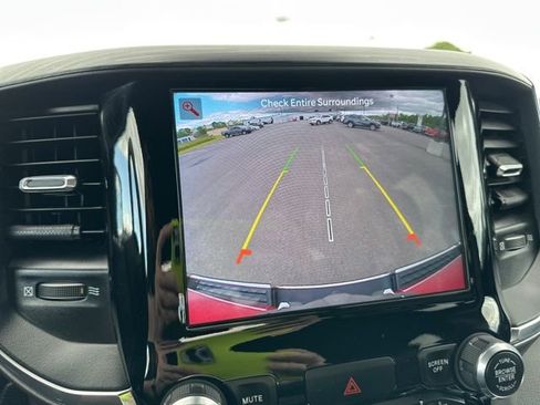 Used 2024 RAM 1500 Laramie image 26