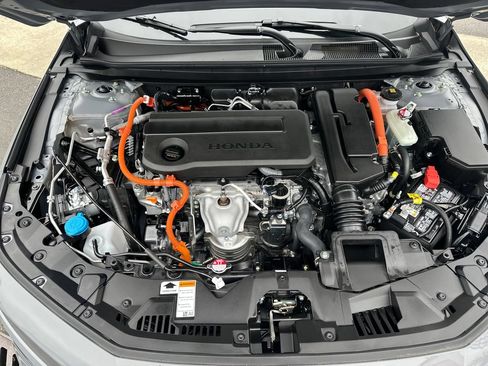 Used 2025 Honda Accord Sport image 29