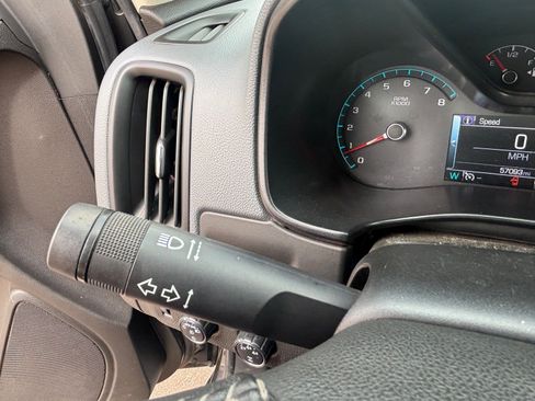 Used 2016 Chevrolet Colorado Z71 AWD/4WD image 24