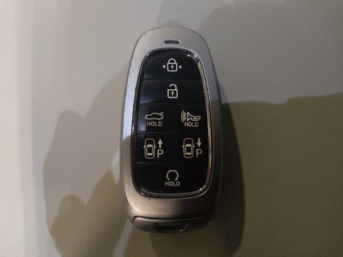 Used 2023 Hyundai Sonata Limited image 32