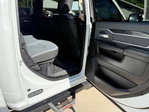 Used 2020 RAM 2500 Big Horn w/ Level 1 Equipment Group AWD/4WD image 68