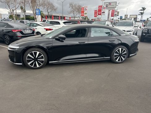 Used 2024 Lucid Air Pure image 4