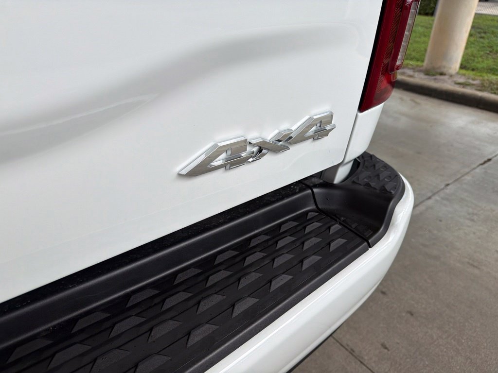 Used 2026 RAM 3500 Laramie w/ Towing Technology Group AWD/4WD image 26
