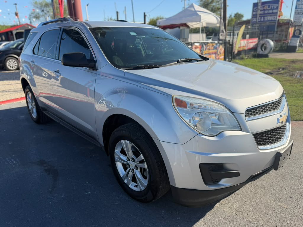 Used 2015 Chevrolet Equinox LS FWD image 3
