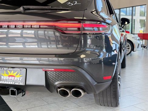 Used 2022 Porsche Macan S image 28
