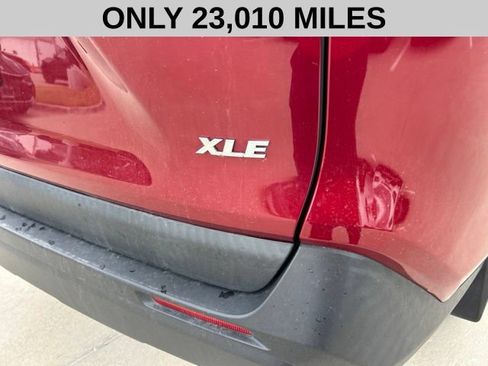 Used 2024 Toyota RAV4 XLE Premium FWD image 4