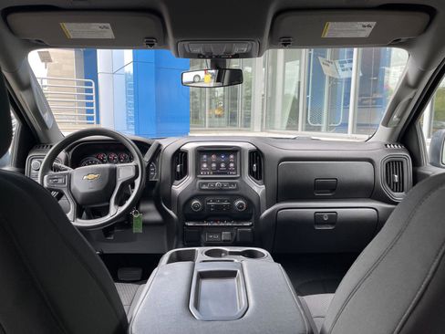Used 2021 Chevrolet Silverado 1500 Custom AWD/4WD image 21