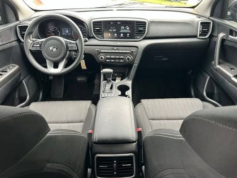 Used 2022 Kia Sportage LX AWD/4WD image 11