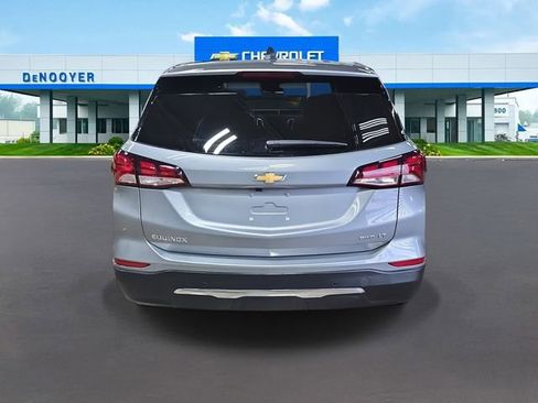 Used 2024 Chevrolet Equinox LT w/ LPO, Floor Liner Package image 9