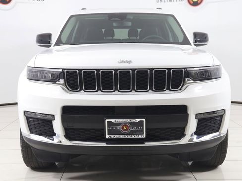 Used 2023 Jeep Grand Cherokee L Limited AWD/4WD image 56
