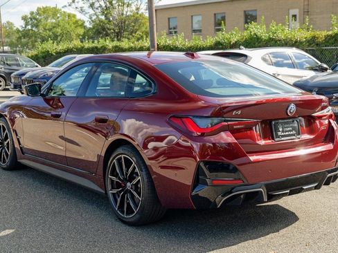 Used 2022 BMW i4 M50 w/ Premium Package image 5