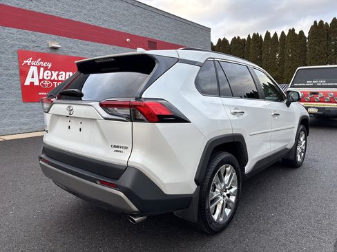 Used 2024 Toyota RAV4 Limited image 3
