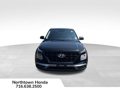 Used 2021 Hyundai Venue SE FWD image 14