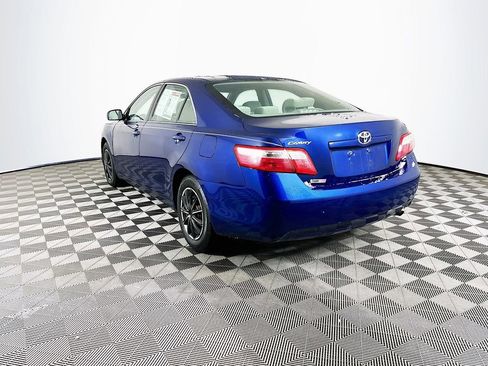 Used 2009 Toyota Camry LE image 6