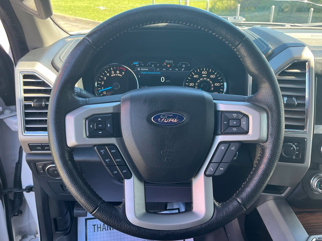Used 2015 Ford F150 Lariat w/ Equipment Group 502A Luxury AWD/4WD image 16