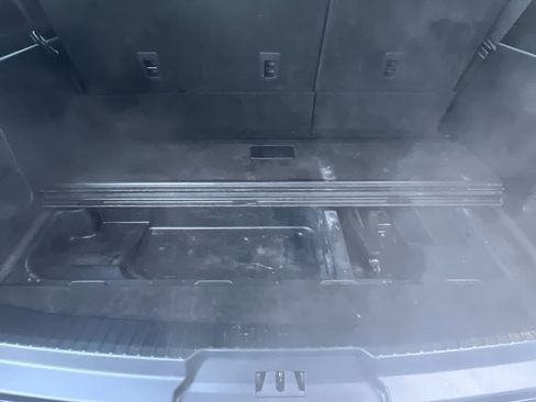 Used 2023 Ford Expedition Max XLT image 27