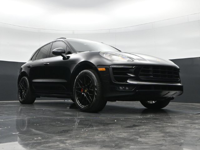 Used 2018 Porsche Macan GTS AWD/4WD image 48