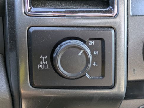 Used 2022 Ford F350 XLT w/ XLT Value Package image 27