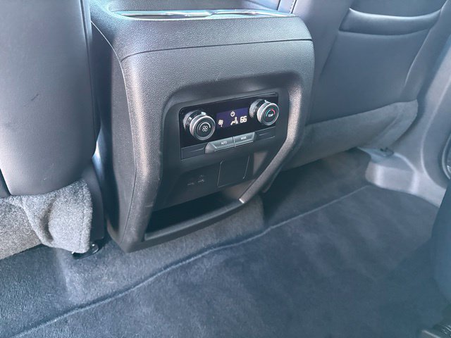 Certified 2026 Buick Enclave Preferred FWD image 27