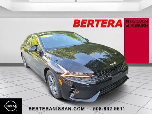 Used 2023 Kia K5 LXS FWD image 4