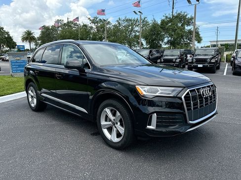 Used 2023 Audi Q7 2.0T Premium Plus w/ Premium Plus Package image 4