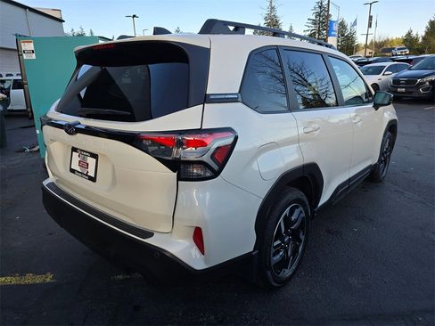 Certified 2025 Subaru Forester Limited w/ Popular Package #1 image 4