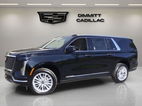 New 2026 Cadillac Escalade ESV Luxury AWD/4WD image 1