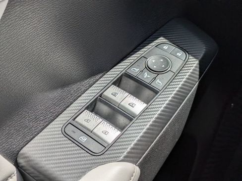Used 2025 Mitsubishi Outlander SEL FWD image 27