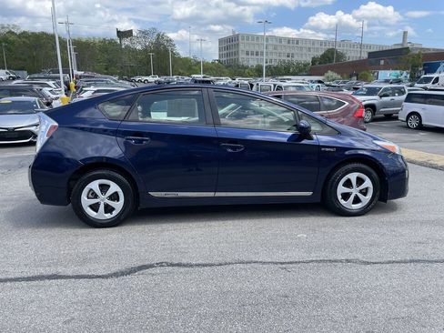 Used 2012 Toyota Prius Three FWD image 7