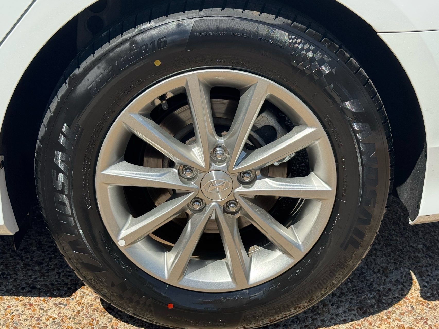 Used 2019 Hyundai Sonata ECO FWD image 28