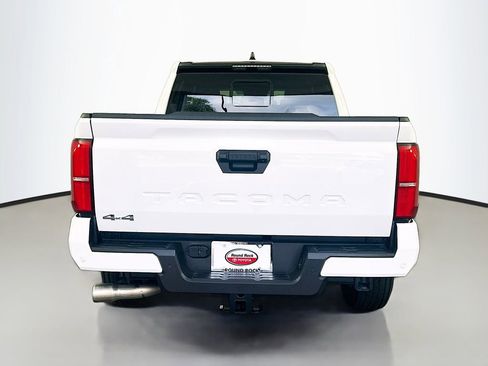 Used 2025 Toyota Tacoma SR5 image 6