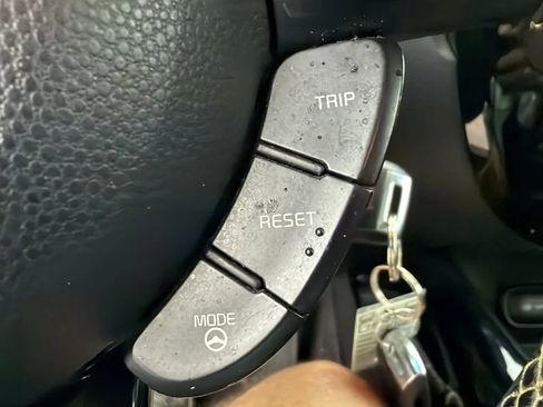 Used 2016 Kia Soul + w/ Audio Package FWD image 20