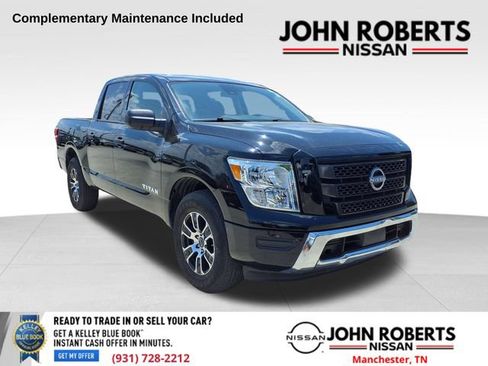 Used 2024 Nissan Titan SV RWD image 1