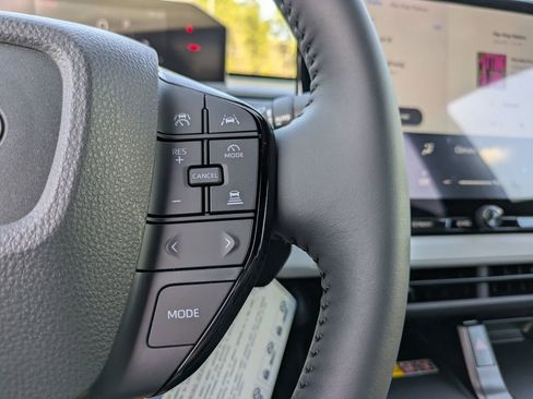 New 2026 Subaru Solterra image 28