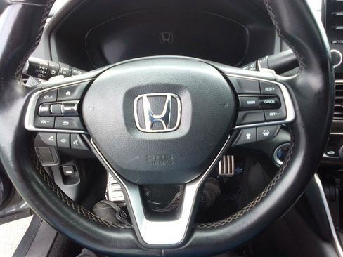 Used 2020 Honda Accord Sport image 8