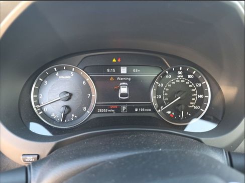 Used 2023 INFINITI QX55 Essential w/ Cargo Package image 5