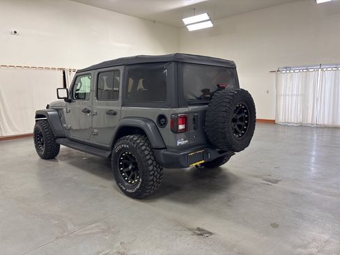 Used 2020 Jeep Wrangler Unlimited Sport S image 6