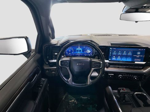 Used 2024 Chevrolet Silverado 1500 LT Trail Boss w/ Convenience Package II image 22