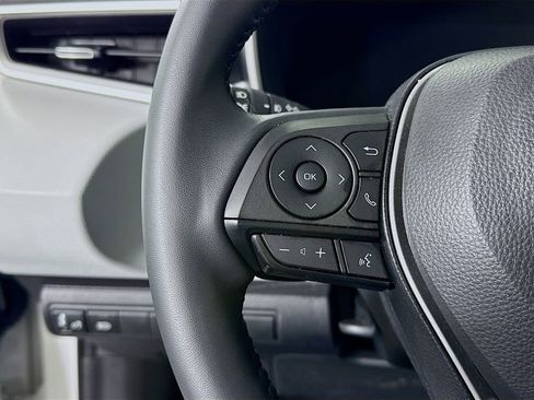 Certified 2025 Toyota Corolla XSE image 20
