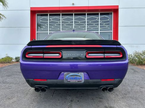 Used 2019 Dodge Challenger GT w/ Plus Package image 5