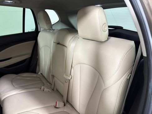 Used 2019 Buick Envision Essence FWD image 19