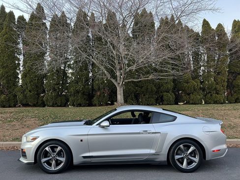 Used 2015 Ford Mustang Coupe w/ Equipment Group 051A image 38