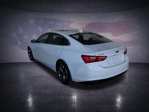 Used 2023 Chevrolet Malibu LT image 3