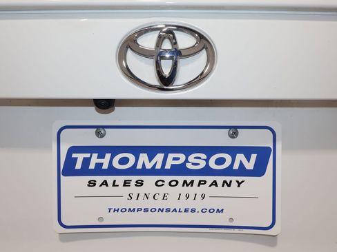 Used 2025 Toyota RAV4 XLE image 36
