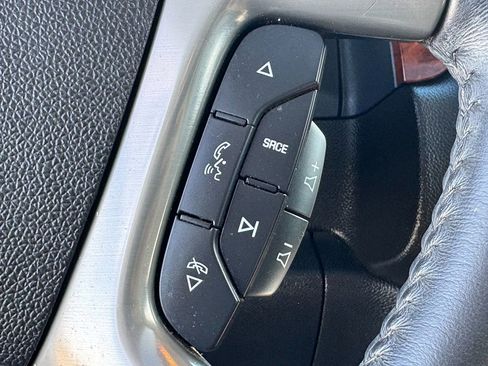 Used 2009 Chevrolet Suburban LTZ image 49