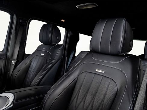 Used 2025 Mercedes-Benz G 63 AMG 4MATIC image 3