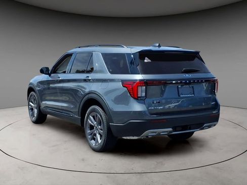 New 2026 Ford Explorer Active w/ Active Comfort Package AWD/4WD image 3