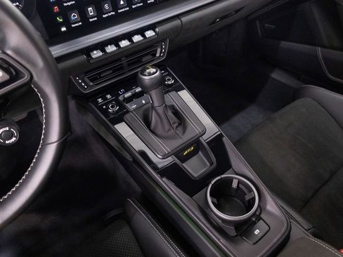 Certified 2024 Porsche 911 GT3 RWD image 20