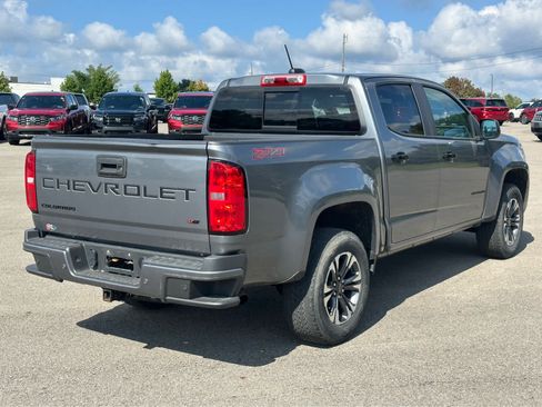 Used 2022 Chevrolet Colorado Z71 w/ Safety Package AWD/4WD image 5