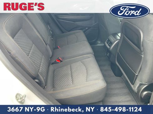 Used 2018 GMC Terrain SLE w/ Driver Convenience Package AWD/4WD image 13